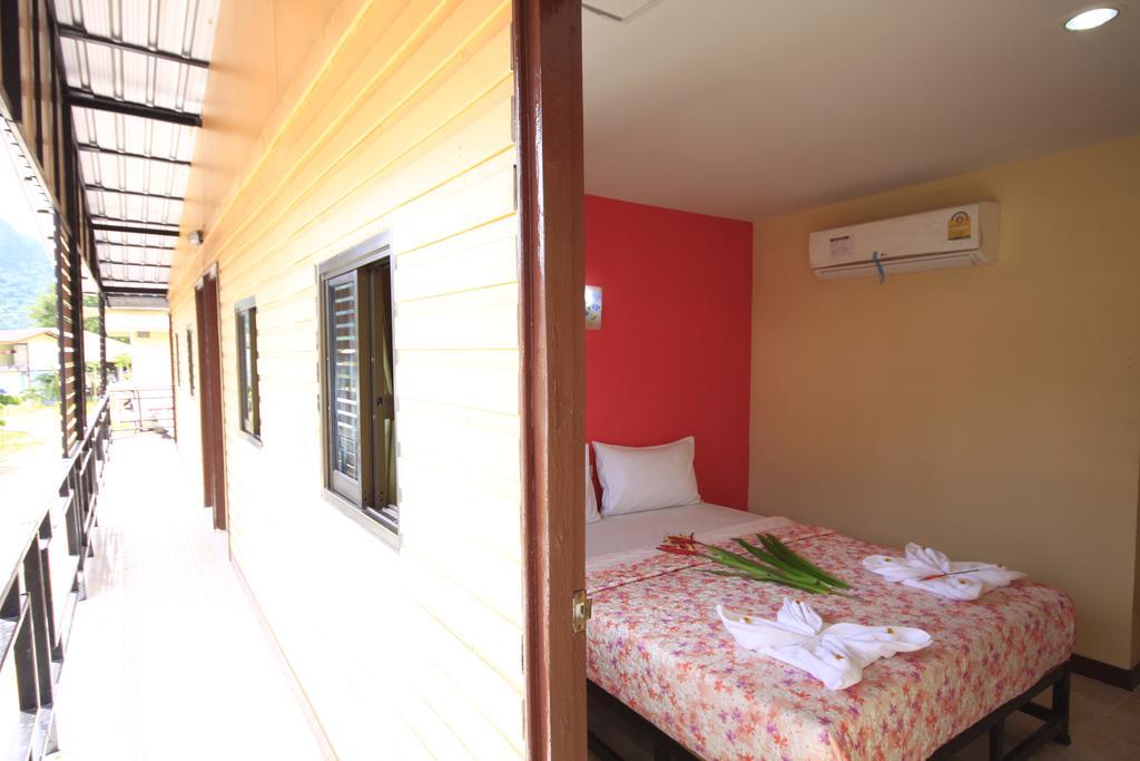 Pongpan House Phi Phi Lägenhet Exteriör bild